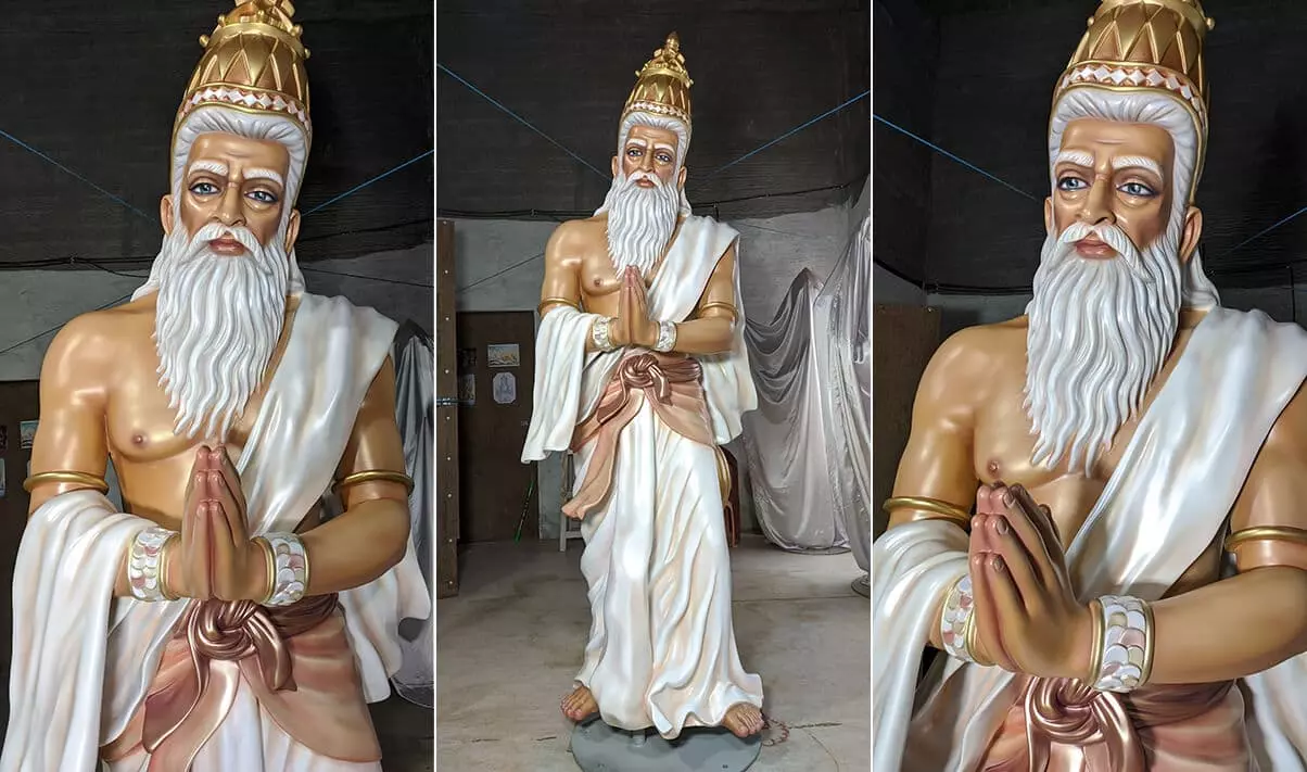 Manu Murti Now Completed for the Nrsimha Wing